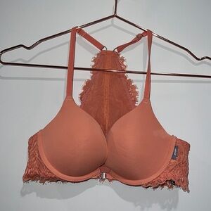 Aerie peach colored bralette. Size 32 B